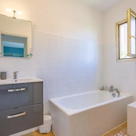 Le Bosquet - Appt Climatise Proche Apartment Sainte-Maxime