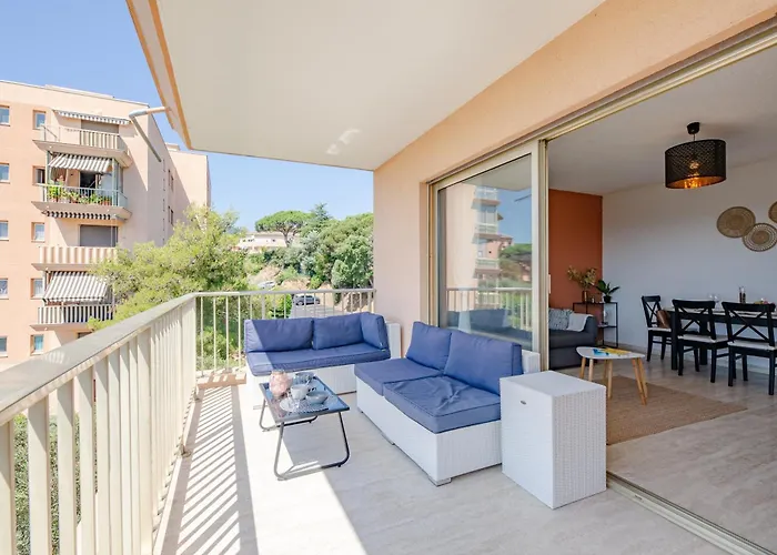 Le Bosquet - Appt Climatise Proche Apartmán